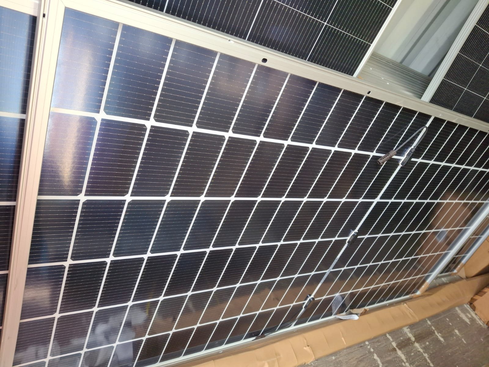 solar panel Sunergy Solar Panel - Image 1